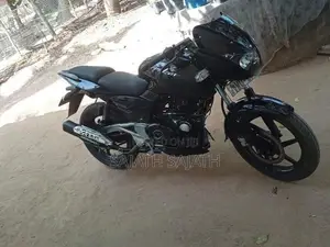 Bajaj Pulsar 180 2011