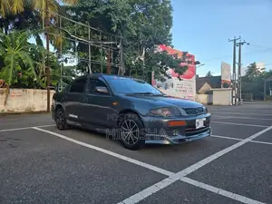 Mazda Familia 1995