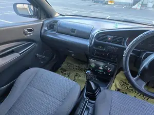Mazda Familia 1995