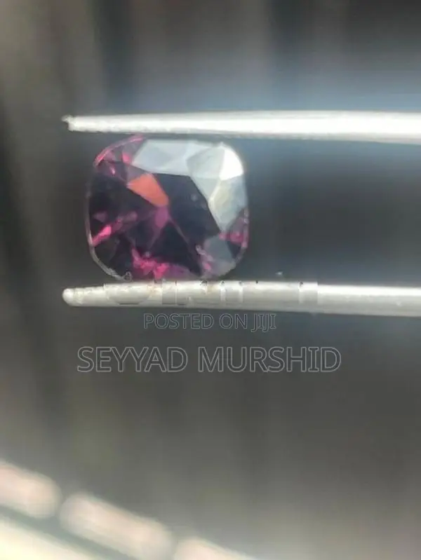 spinel gemstone