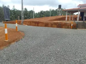 ගාල්ල - ඉමදූවට ප්‍රධාන මාර්ගයට ආසන්නව