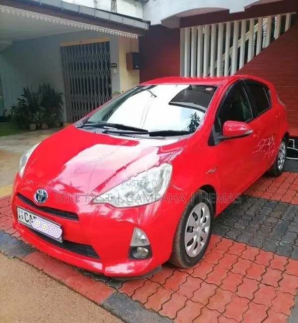 Toyota Aqua G Grade 2013