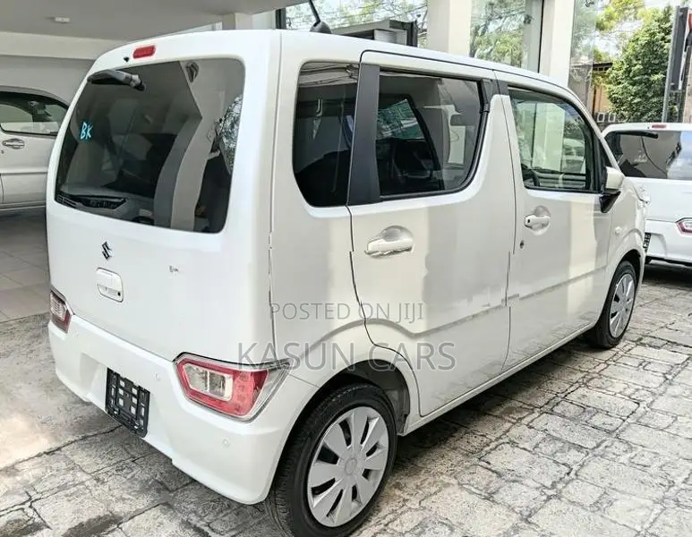 Suzuki Wagon R Fx Safety 2025