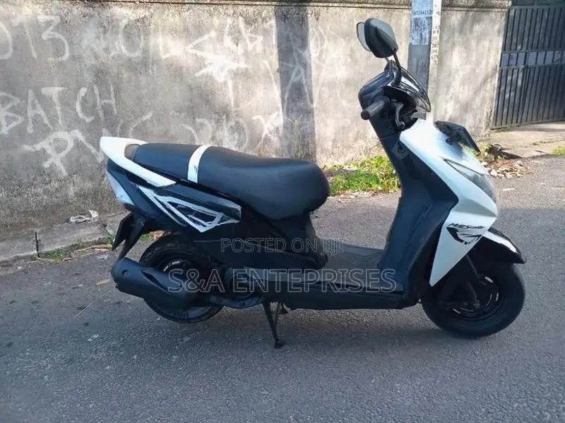Honda Dio 2015
