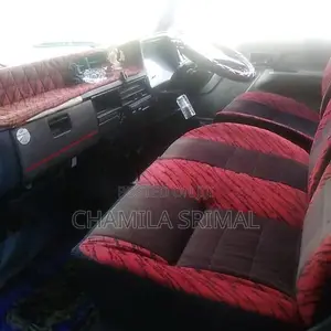 Mitsubishi Canter Shuter 1980