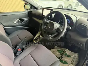 Toyota Yaris G Limited 4 Way 2024