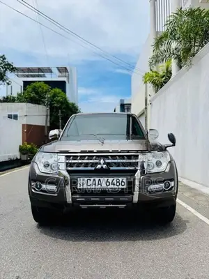 Mitsubishi Montero 3.2 Diesel Rockford 2013
