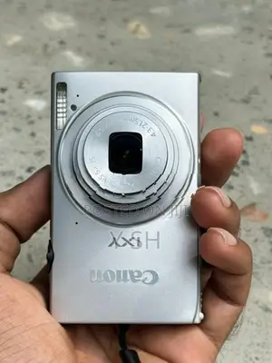 Canon IXY420F