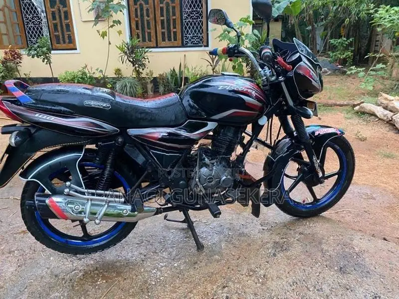 Bajaj Discover 2011