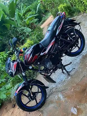 Bajaj Discover 2011