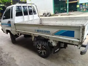 Mitsubishi Registered lorry 1983