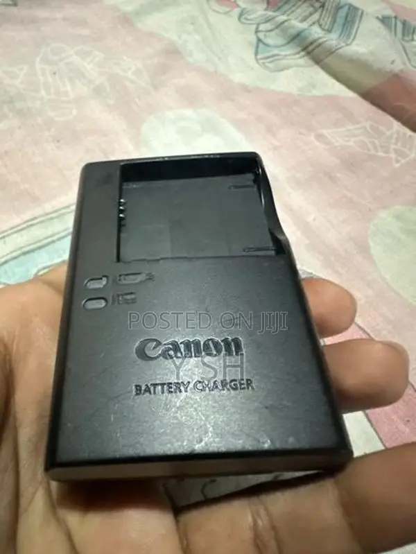 Canon IXY420F