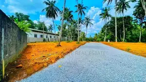 Land For Sale Yakkala Town Limit