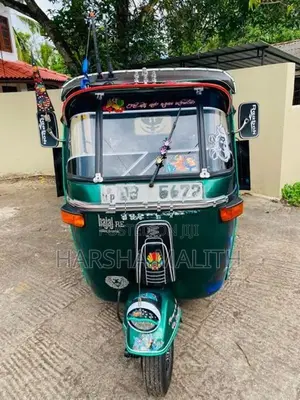 Bajaj RE 2005