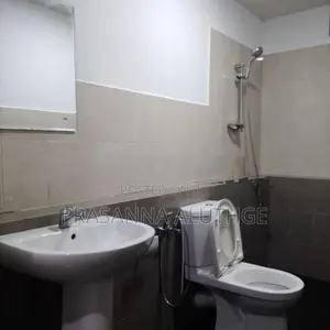 Private Studio Apartment in Kotte with Parking