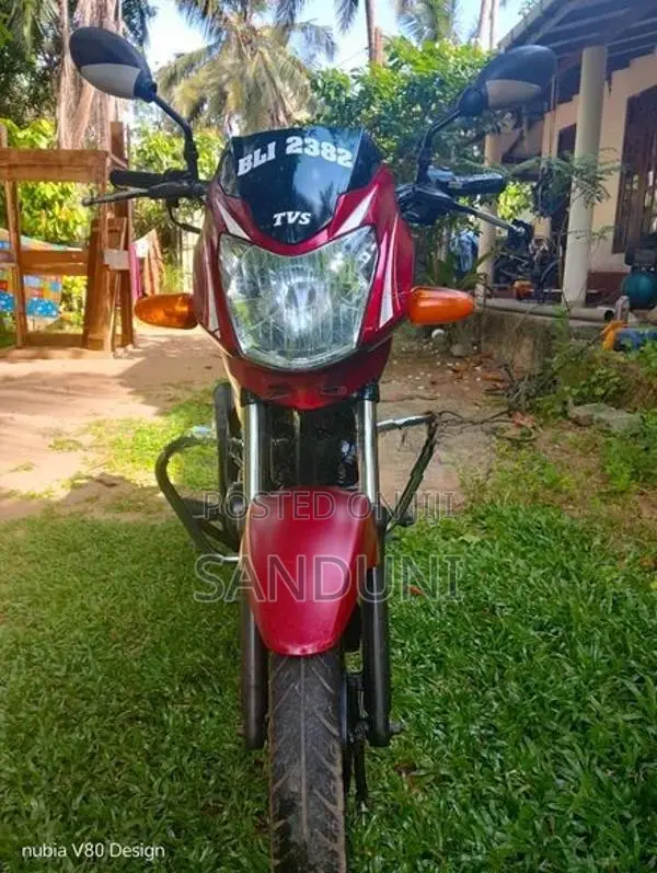 TVS Metro 2016