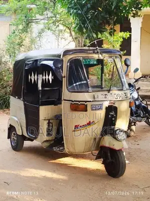 Bajaj RE 2001