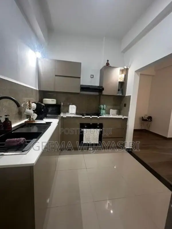 Brand New Fully Furnished 3-Bedroom Apartment for Rent – Piliyandala