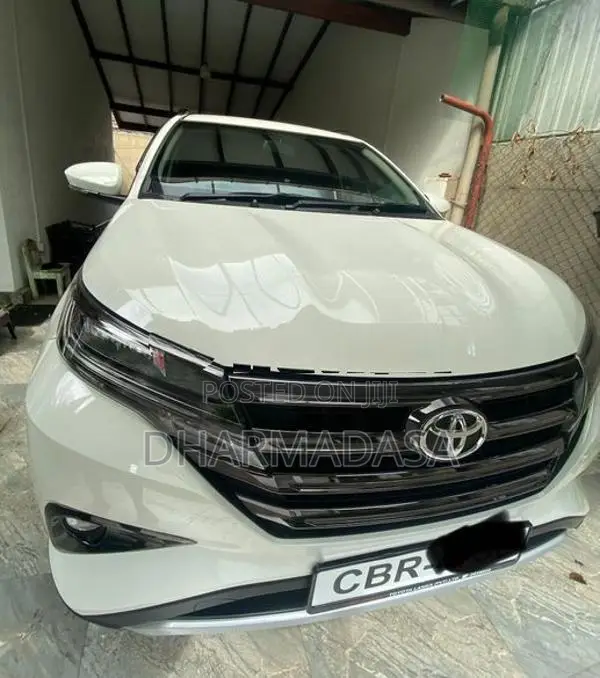 Toyota Rush 2025