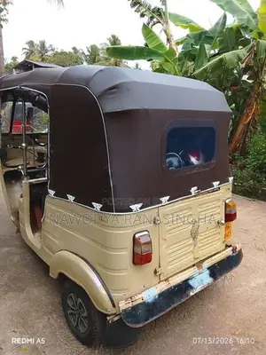 Bajaj RE 1999