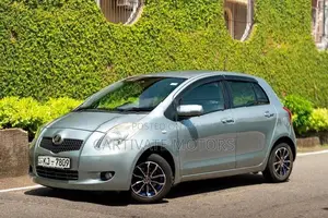 Toyota Vitz SCP90 1300cc 2007