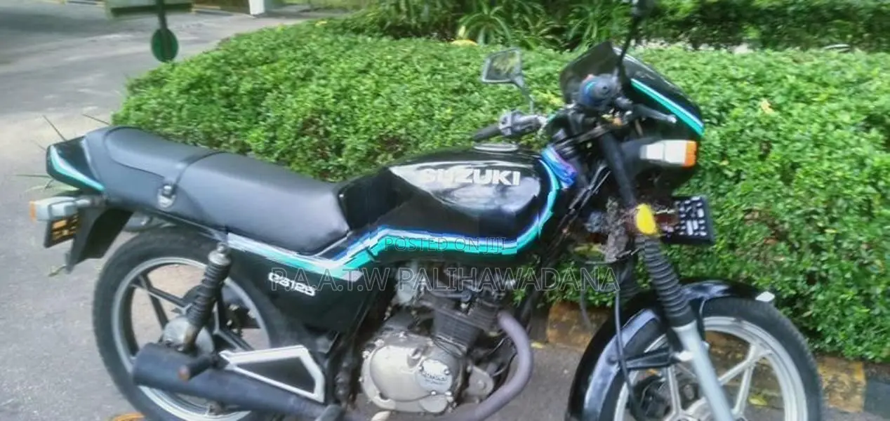 Suzuki GS 125 1997