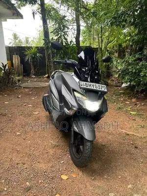 Suzuki Burgman 2019
