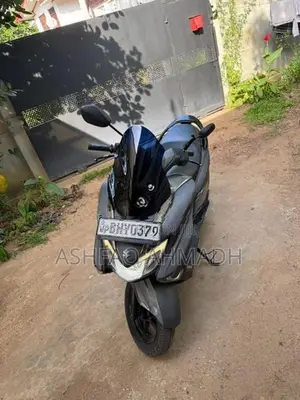 Suzuki Burgman 2019