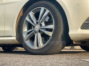 Mercedes Benz E300 2013