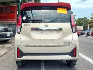 Nissan Dayz Highway Star 2024