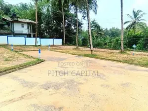 Athurugiriya නේවාසික බිම් කොටස් කිපයක් විකිණීමට