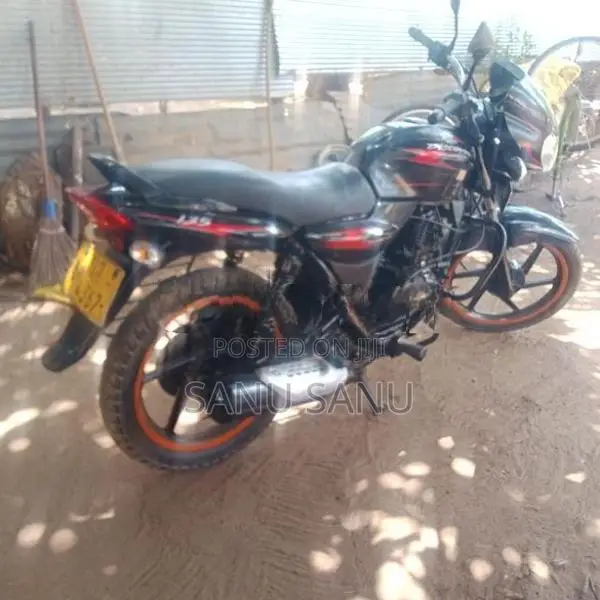 Bajaj Pulsar 135 2010