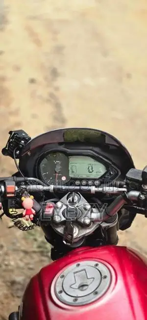 Bajaj Pulsar 180 2007