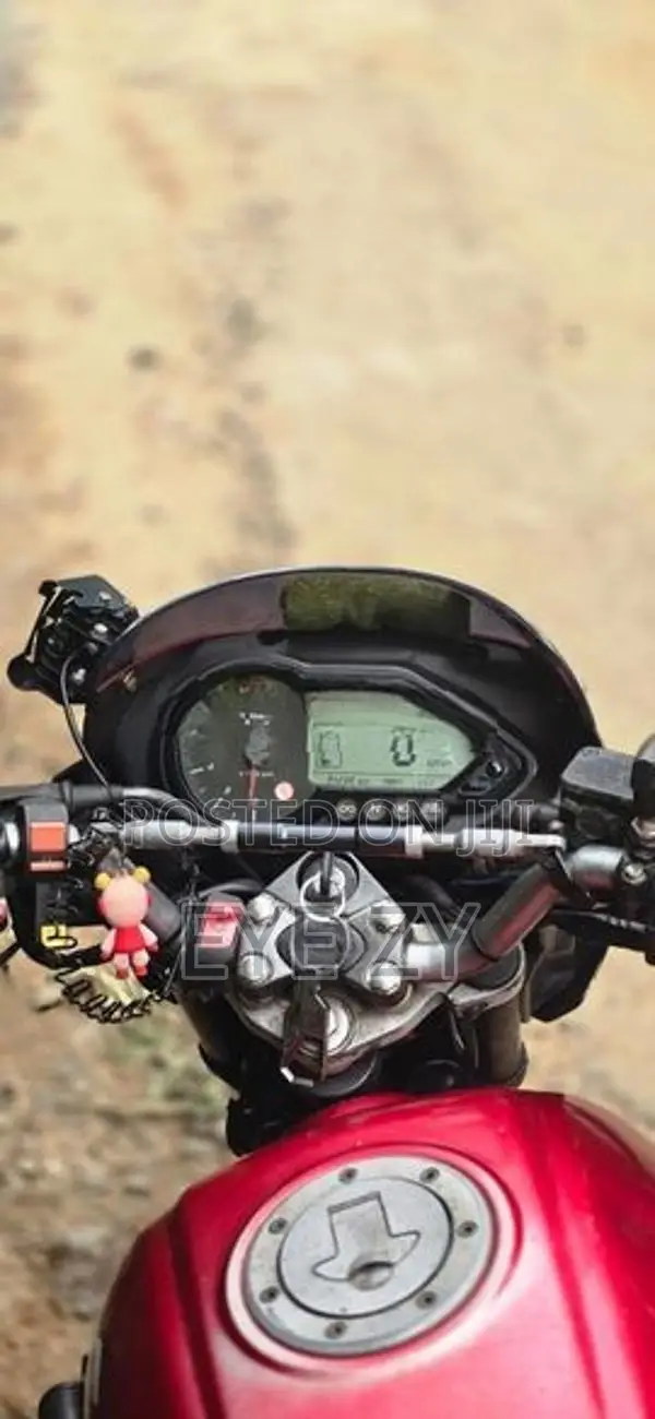 Bajaj Pulsar 180 2007