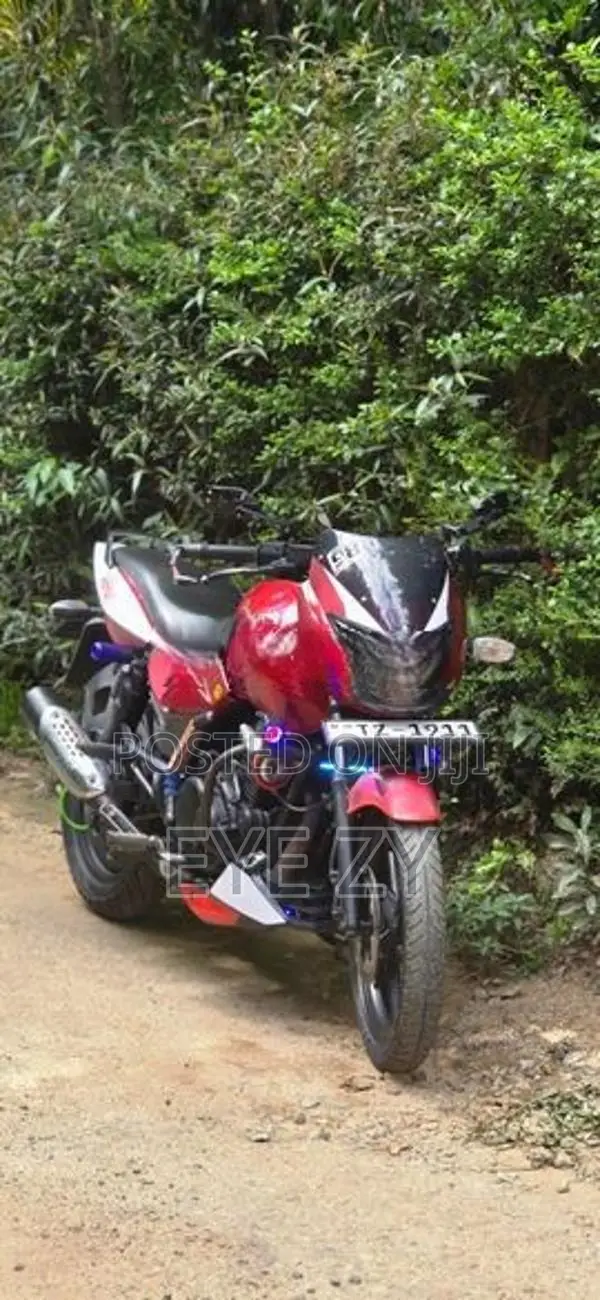 Bajaj Pulsar 180 2007