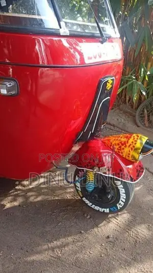 Bajaj RE 1999