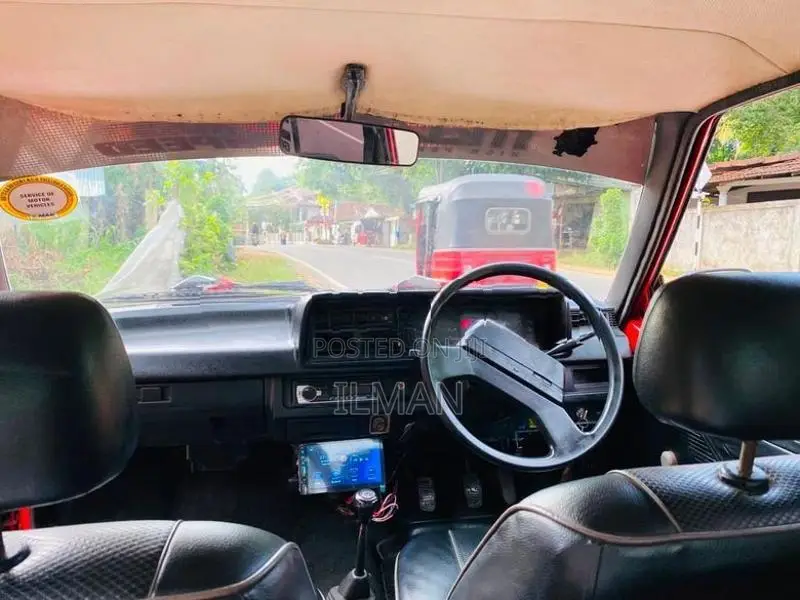 Mazda 3 1983
