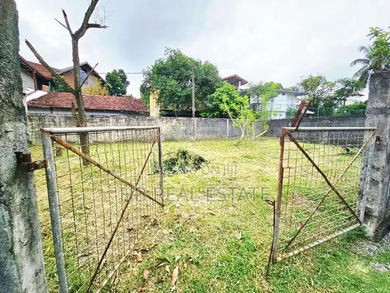 8 Perches Residential Bare Land For Sale Battaramulla