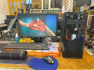 Samsung i5 4th Gen 4GB RAM-500GB HDD