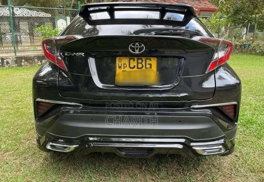 Toyota CHR NGX10 2018