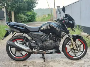 TVS Apache RTR 180 2015