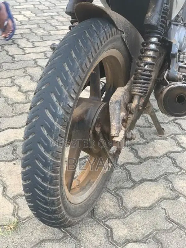 Bajaj Pulsar 135 2011