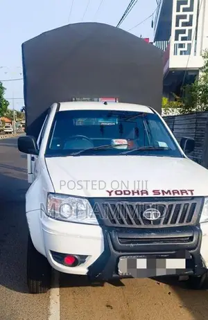 Tata Yodha 2020