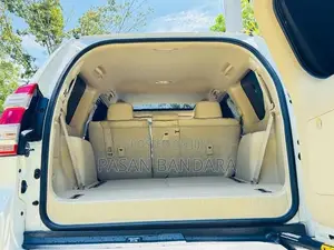 Toyota Land Cruiser Prado 2015