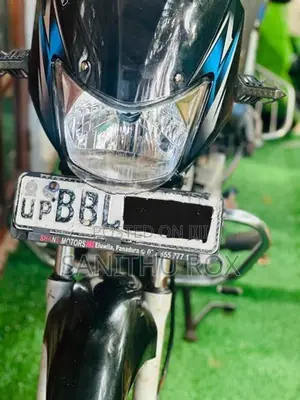 Bajaj CT100 2015