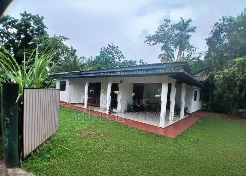 Land with House for Sale Wadduwa