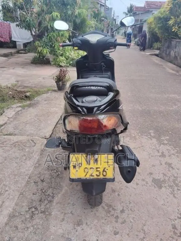 TVS Wego 2011