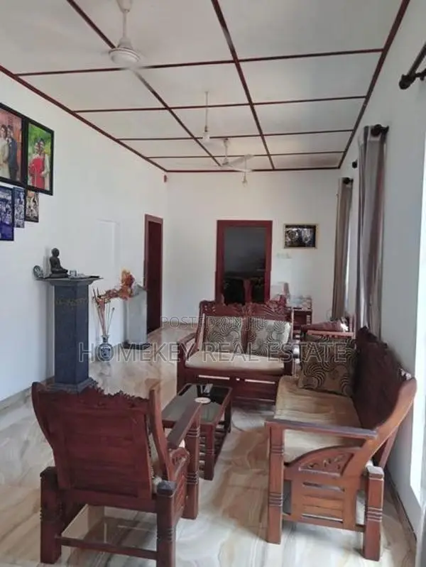 Wattala Enderamulla House for Sale