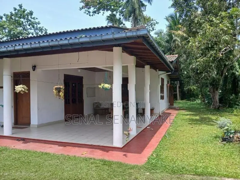 Land with House for Sale Wadduwa