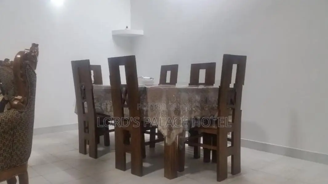 2 Bhk Furnished Bangalow in Short Stay Colombo 06